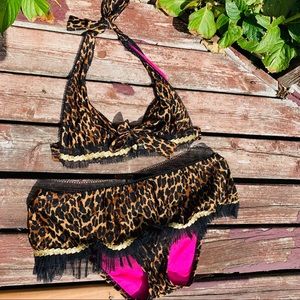 Betsey Johnson Leopard Ruffle M Swim 2 pc. Bikini